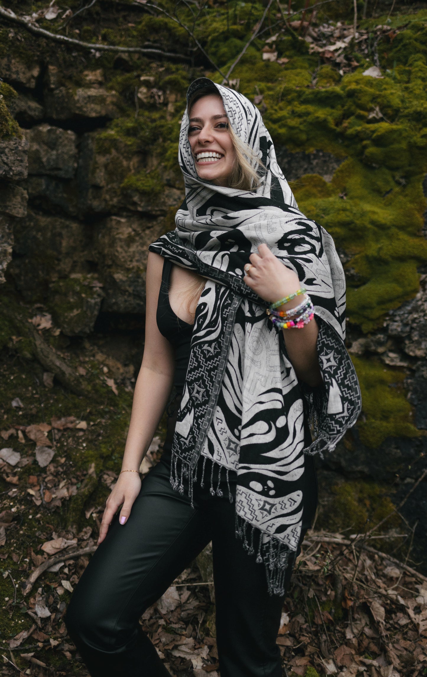 Spookybro Pashmina V2